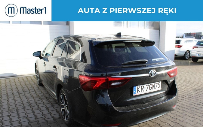 Toyota Avensis cena 49850 przebieg: 202162, rok produkcji 2018 z Czerniejewo małe 191